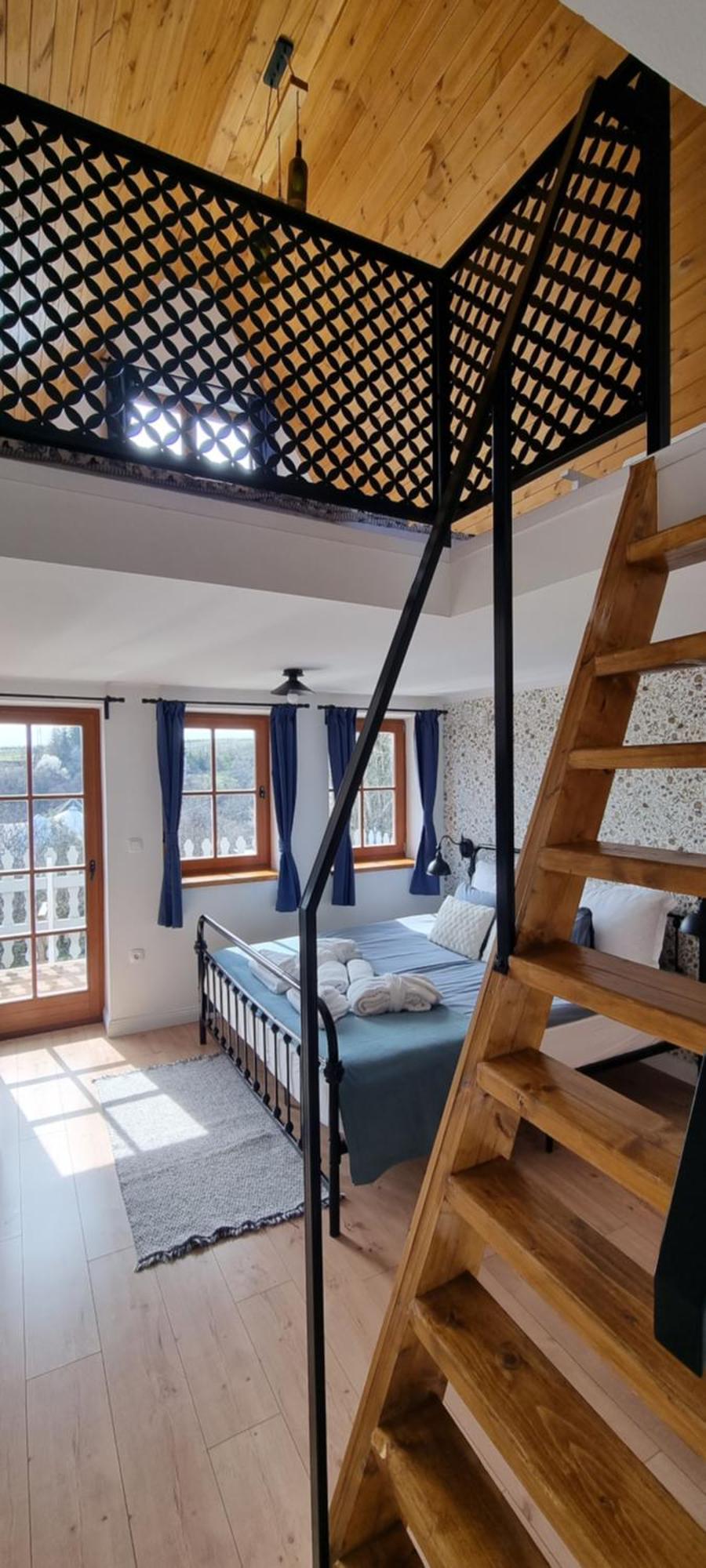 Egercottages - Bikaver Cottage エクステリア 写真